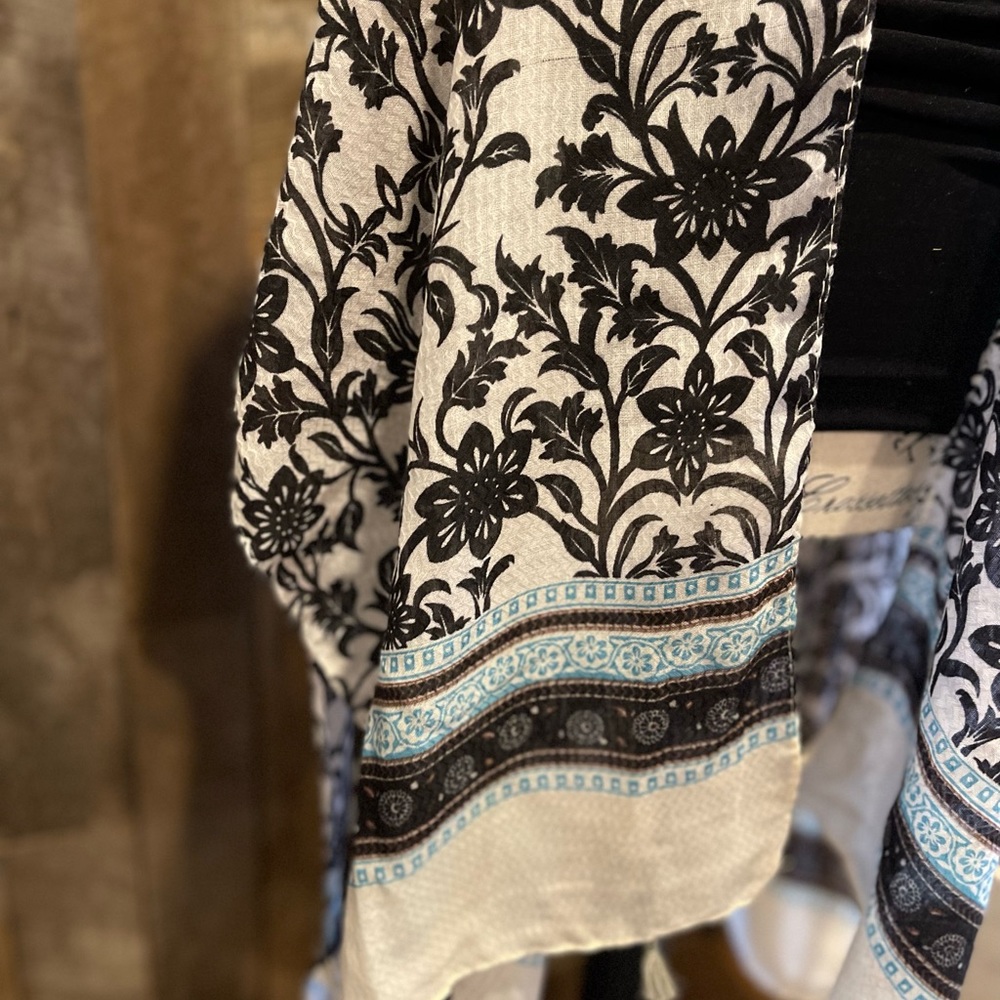 Kimono - Picture 4 of 4